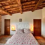 Il Noce Peaceful Tuscan Haven With Pool And Views Tatil Evi