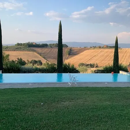 Il Noce Peaceful Tuscan Haven With Pool And Views Casa vacanze *