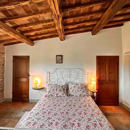 Il Noce Peaceful Tuscan Haven With Pool And Views Casa vacanze