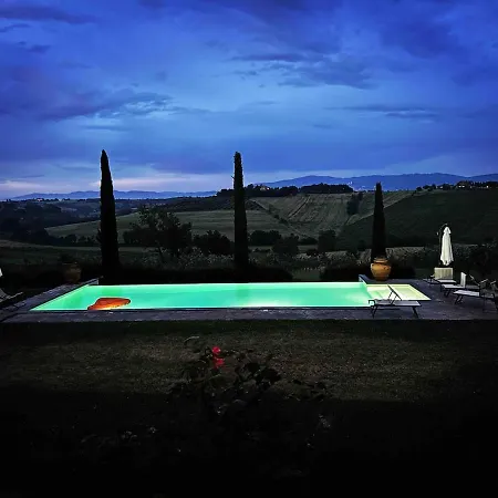 Il Noce Peaceful Tuscan Haven With Pool And Views Σπίτι διακοπών *